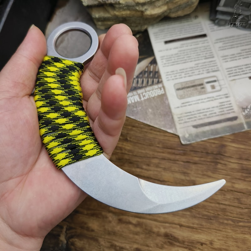 Practice Karambit Training Knife With Dull Edge Portable Claw Trainer 2