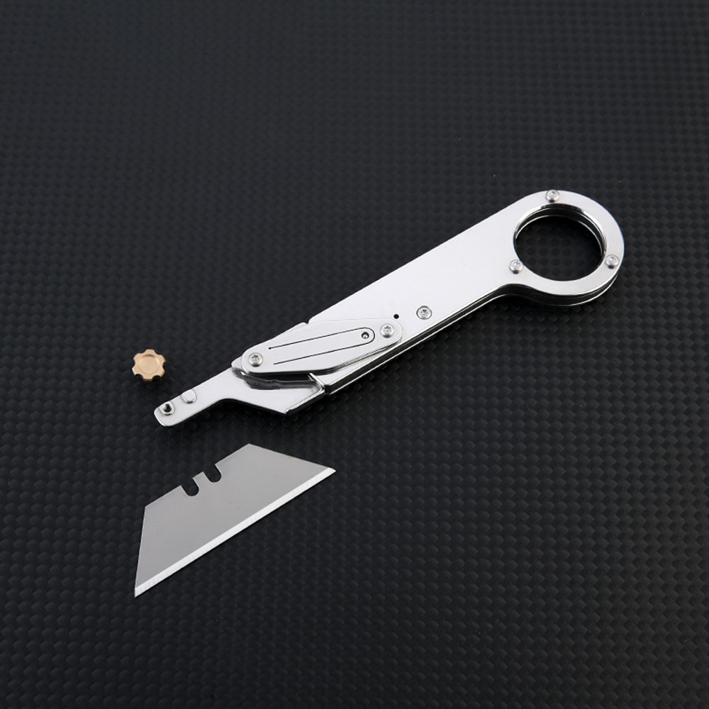 Folding Utility Knife with Replaceable Blades for Camping and Everyday Cutting