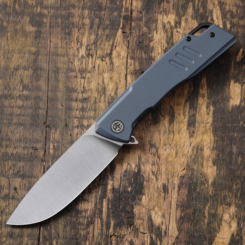 Petrified Fish Steel Folding Knife With Grip 5