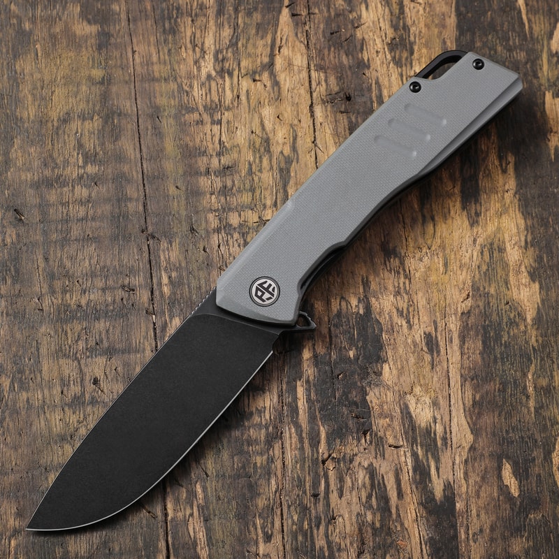 Petrified Fish Steel Folding Knife With Grip 7