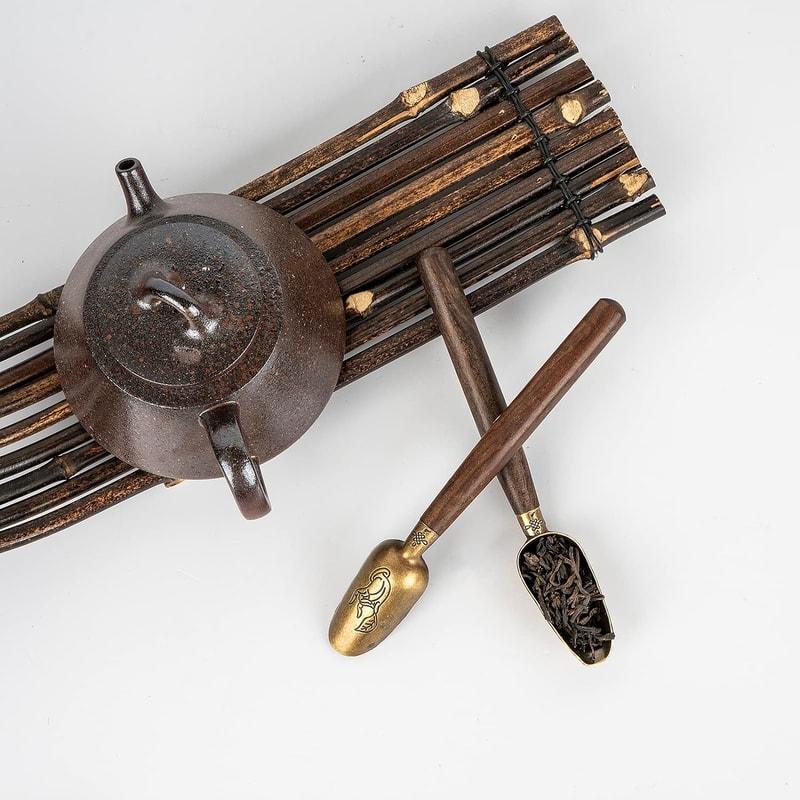 Vintage Tea Scoop with Wooden Handle Alloy Loose Leaf Measuring Spoon