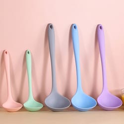 long handle silicone soup spoon for ramen & hot pot