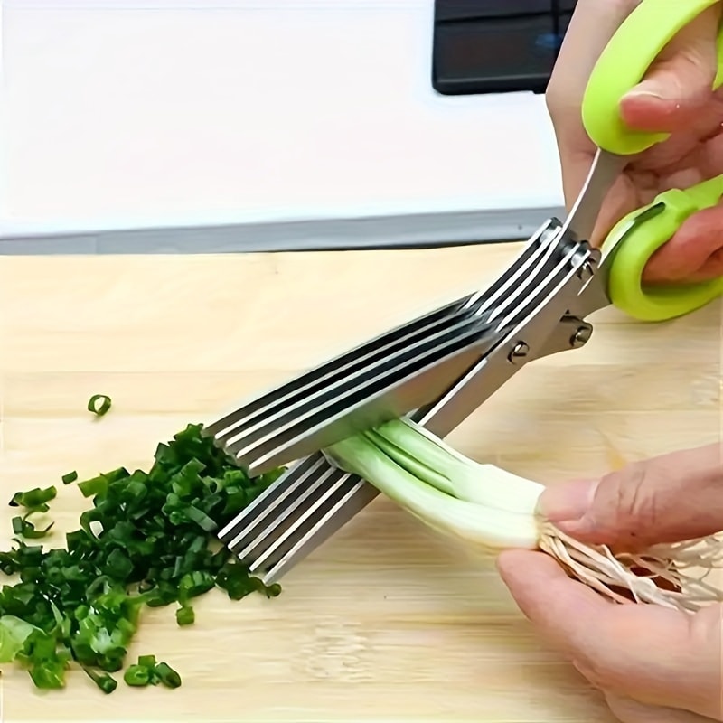 Herb Scissors And Onion Chopper With Protective Cover 0