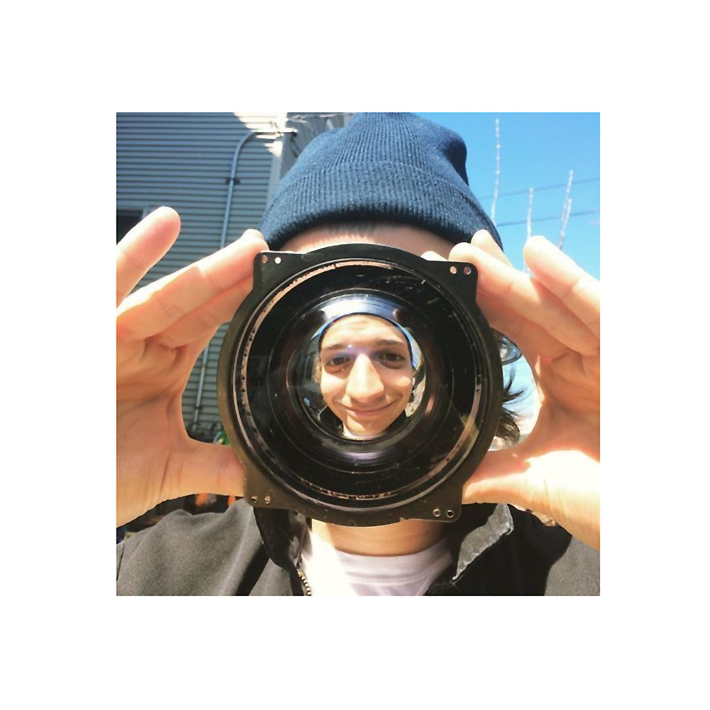 joe keery fish eye.png