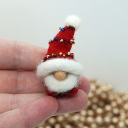 Miniature needle felted Christmas gnome, Santa gnome, red hat, tiny gnome, collectible gift, handmade gnome