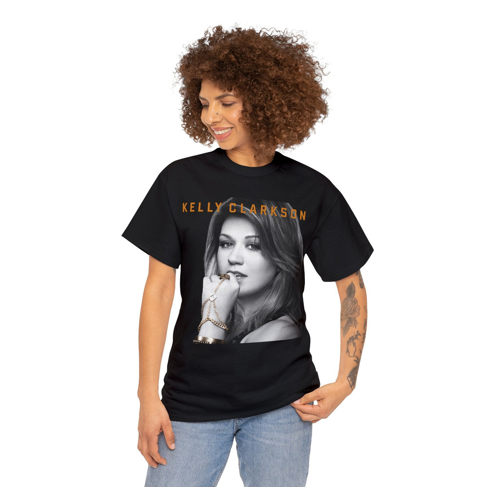 Kelly Clarkson3.png