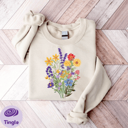 auntie shirt, floral auntie shirt, auntie tshirt, gift for mothers day, new auntie gift, wildflower auntie shirt, cool a