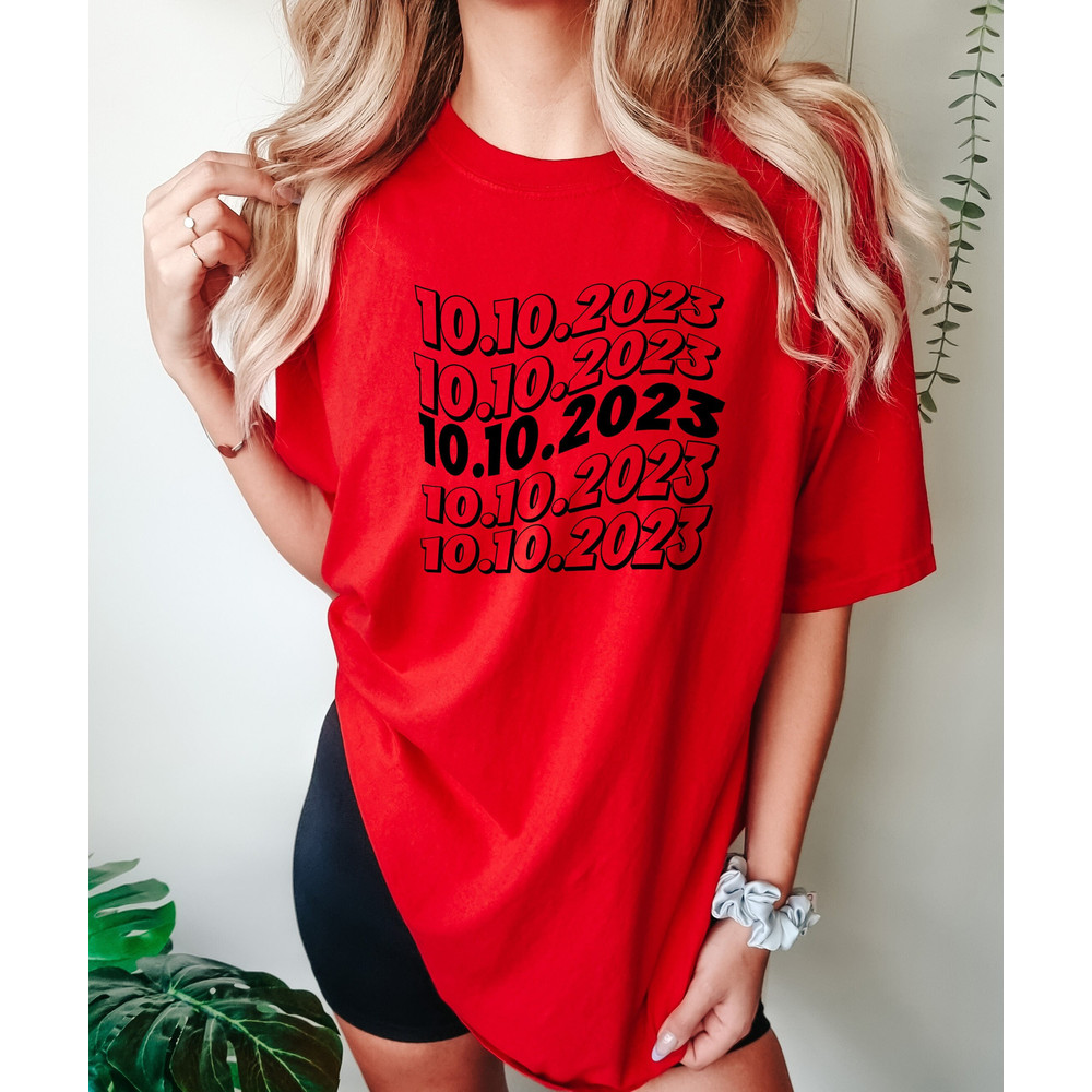 Comfort Colors Custom Numeral Date sweatshirts, Short Sleeve Shirt, Personalized, Anniversary Wedding Date Gift, couple tees, wedding gifts.jpg