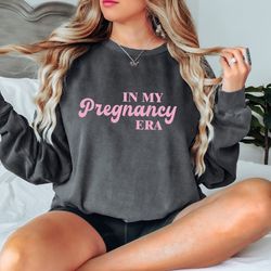 in my pregnancy era comfort colors sweatshirt, pregnancy announcement outfit for expecting