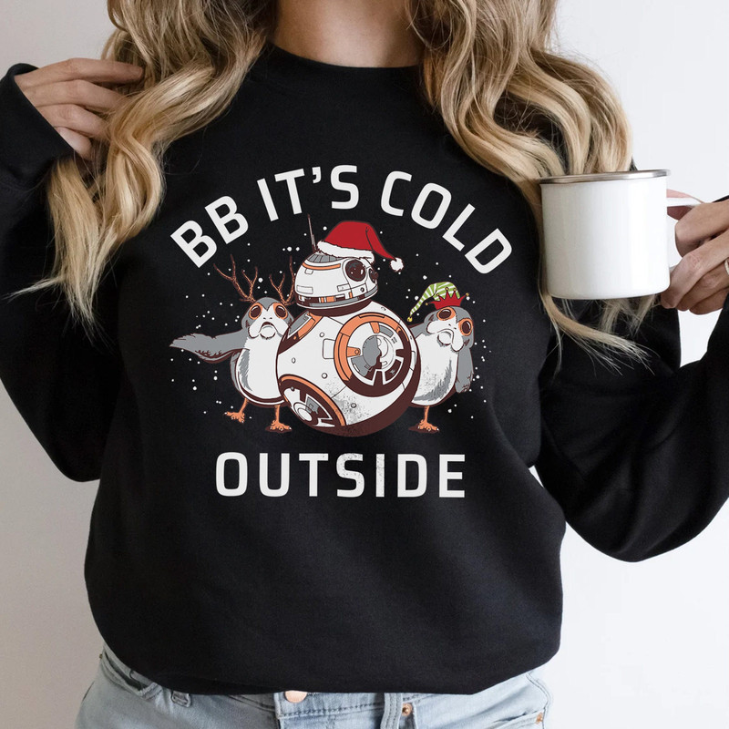 Star Wars Christmas Porg BB-8 It's Cold Outside Shirt, Funny Star Wars Xmas Lights T-shirt, Disney Disneyland Vacation Holiday Party Gift.jpg