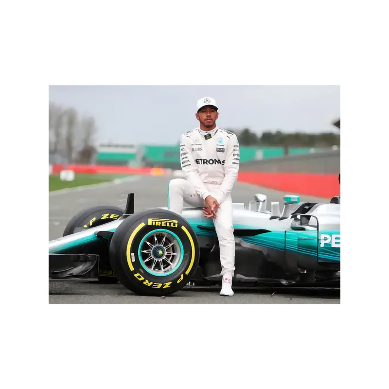 Lewis Hamilton reveals three concerns ahead of.png