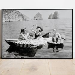 luncheon dcor, floating luncheon, three young women eat spaghetti on inflatable mattresses at lake of capri 1939, lunche