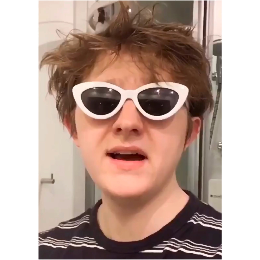 Lewis Capaldi - Sunglasses 2.png