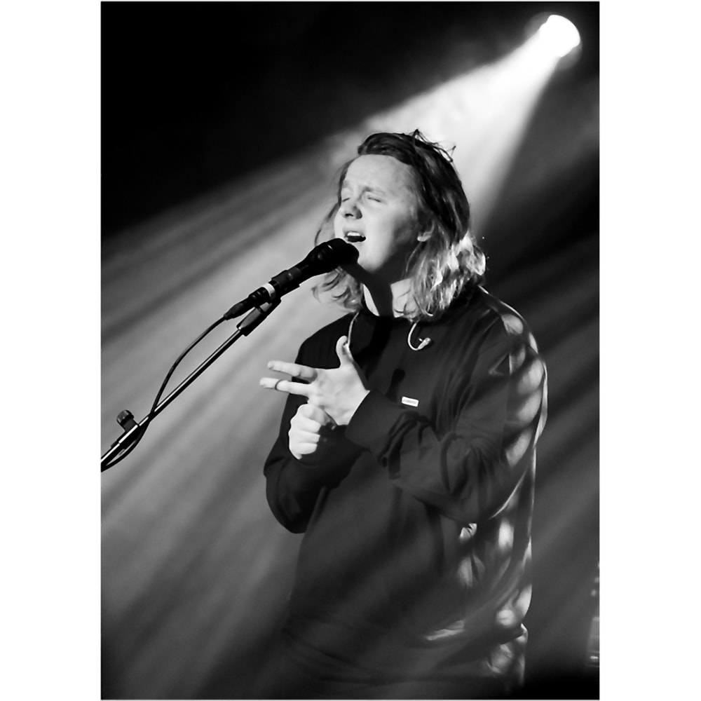 Lewis Capaldi Black and White Performance Photo Long .png
