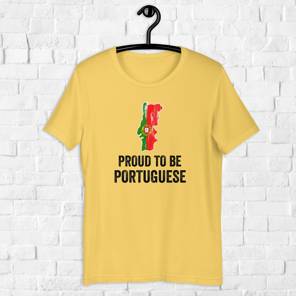 Patriotic-Portuguese-Shirt-Proud-to-be-Portuguese-Portugal-Flag-Shirt-Comfort-Portugal-Shirt-Portugal-Freedom-Shirt-01.png