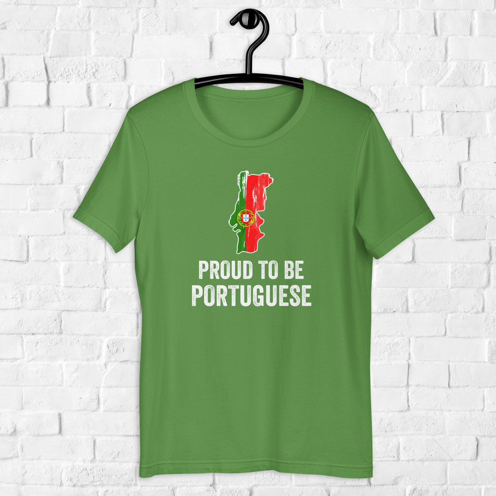 Patriotic-Portuguese-Shirt-Proud-to-be-Portuguese-Portugal-Flag-Shirt-Comfort-Portugal-Shirt-Portugal-Freedom-Shirt-02.png
