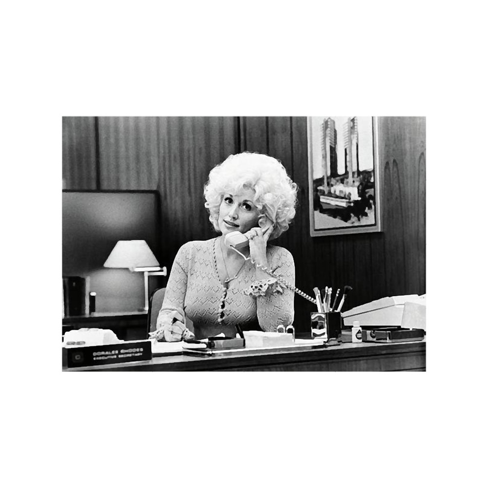 Dolly Parton in Nine To Five 1980 .png