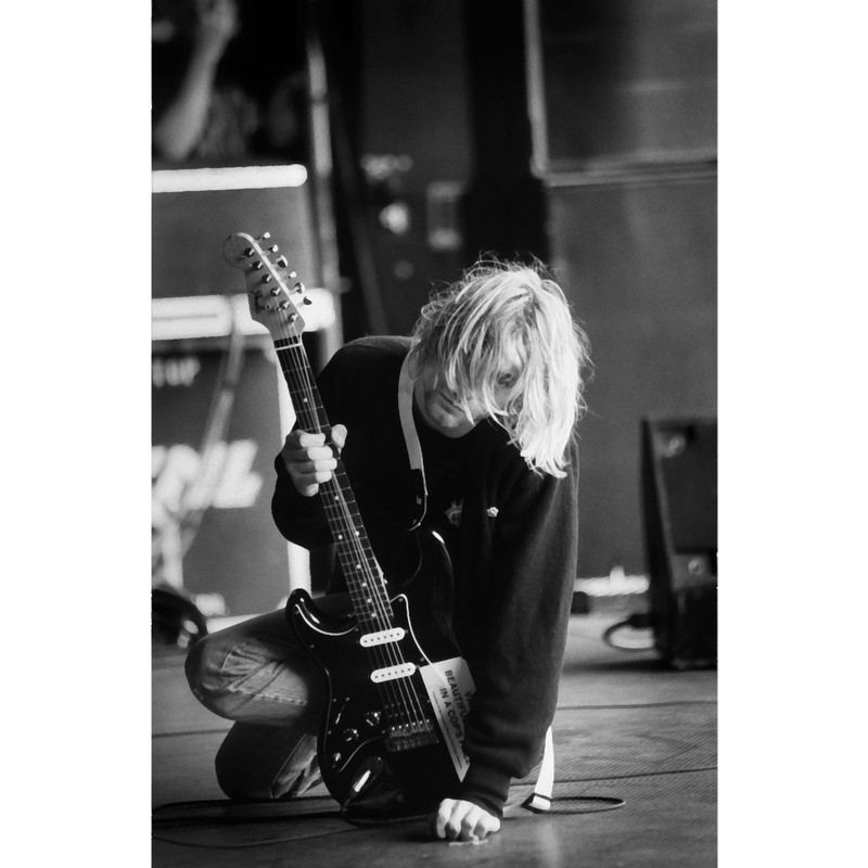 Feeling Tired Guitars Stage.png