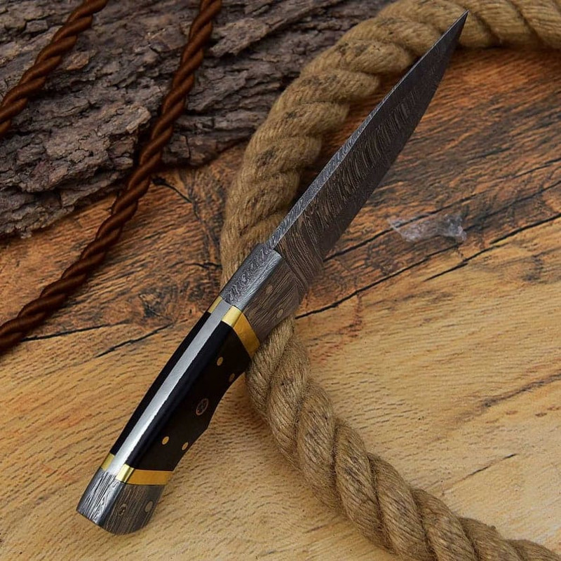 Handmade Damascus Knife HuntingBowieSkinner Knife One Of The Most Beautiful Damascus Hunting Knives Offered 3