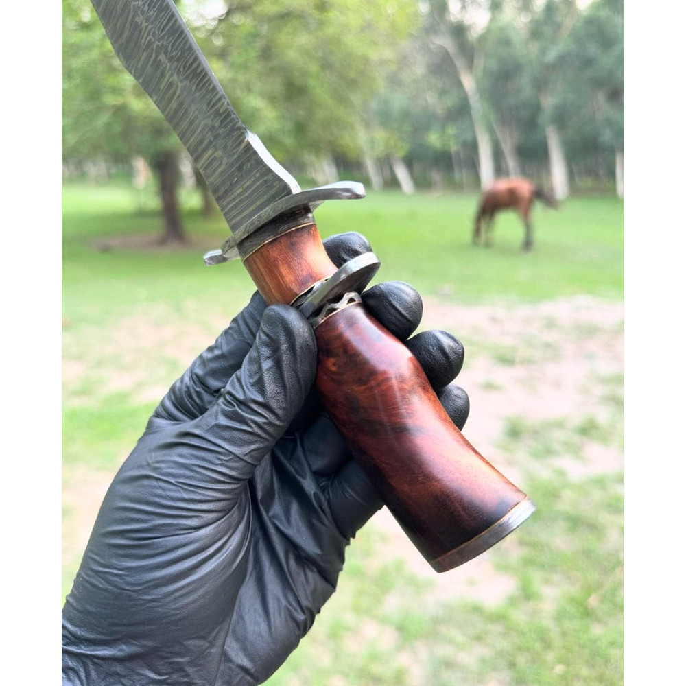 Custom Handmade Damascus Steel Hunting Bowie Knife With Premium Leather Sheath 1