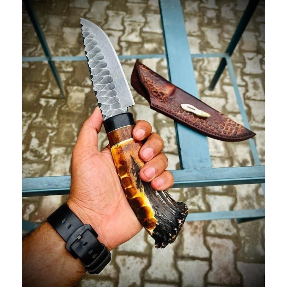 Custom Handmade J2 Steel HandForged Bowie Knife With Stag Horn Handle 1
