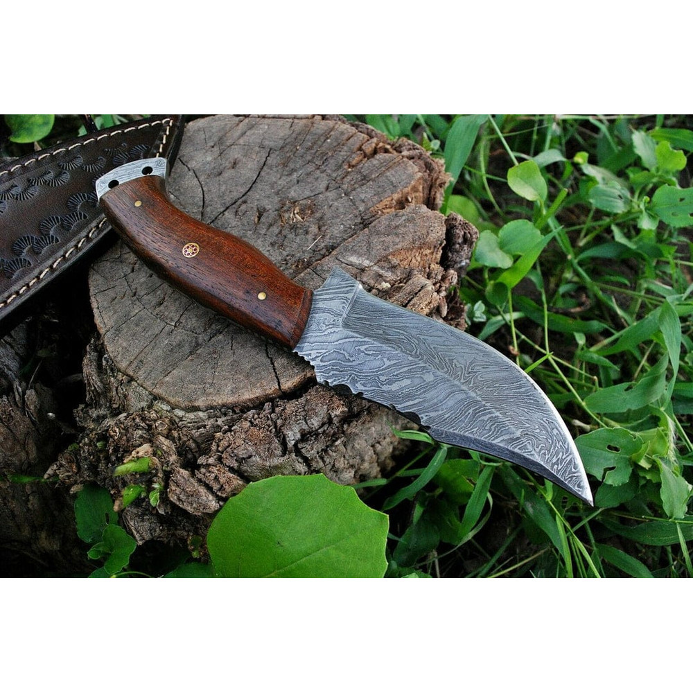 Custom Handmade Damascus Steel Hunting Knife Skinner Knife Fixed Blade Knife EDC Fixed Blade Knife For Outdoor 1