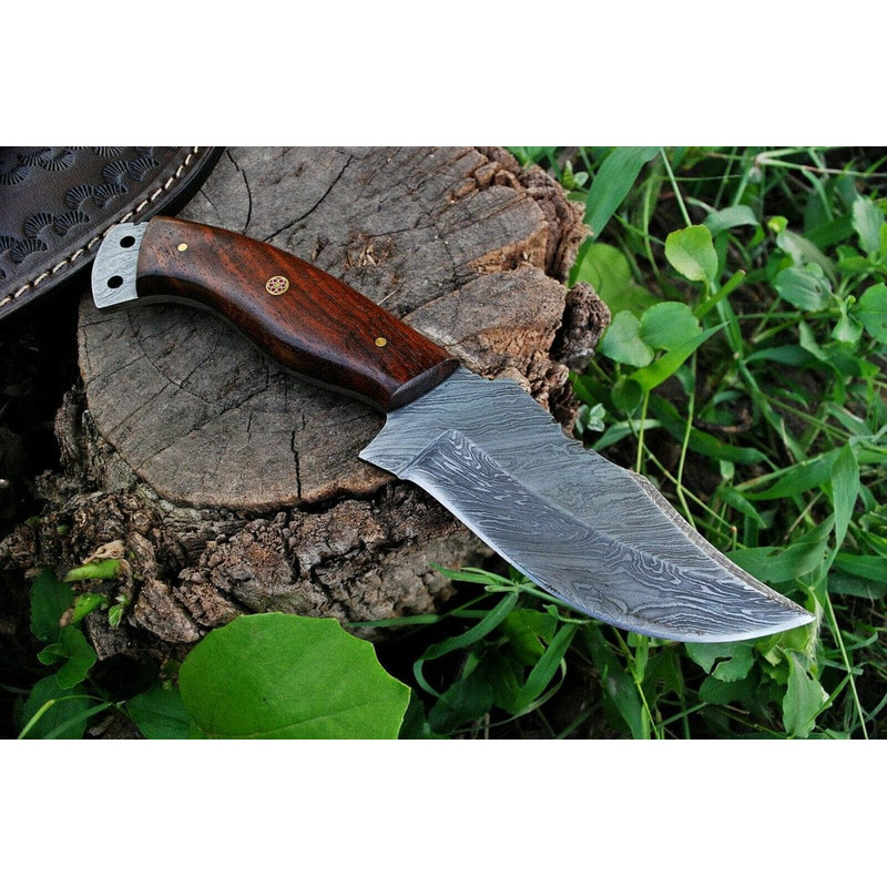 Custom Handmade Damascus Steel Hunting Knife Skinner Knife Fixed Blade Knife EDC Fixed Blade Knife For Outdoor 3