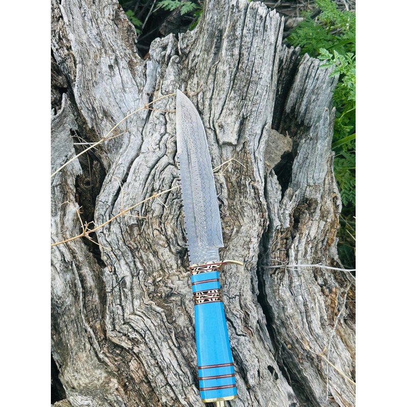 Hand Forged Damascus Hunting Knife With Blue Resin Handle And Brass Guard Unique Collectors Blade F 4