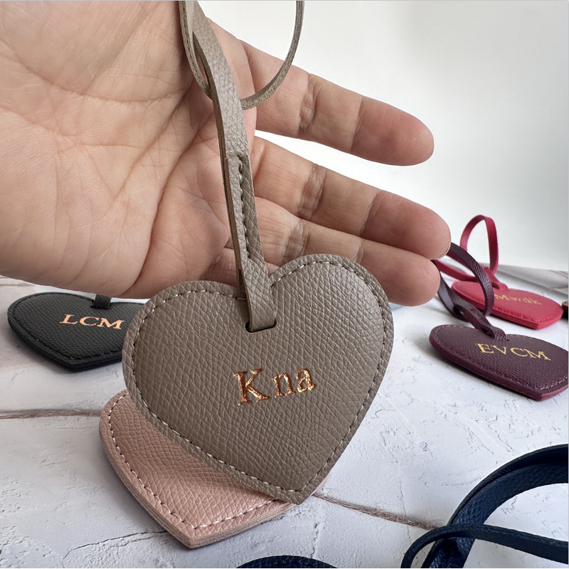 Personalized Leather Star Keychain with Free Custom Initials, Five-Pointed Star Pendant for Car Keys & Bag Accessories