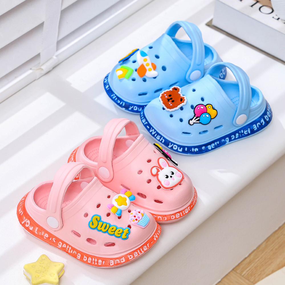 Kids Lightweight Beach Sandals, Breathable Summer Garden Clogs for Boys & Girls, Cute Cartoon Slip-On Baby Slippers