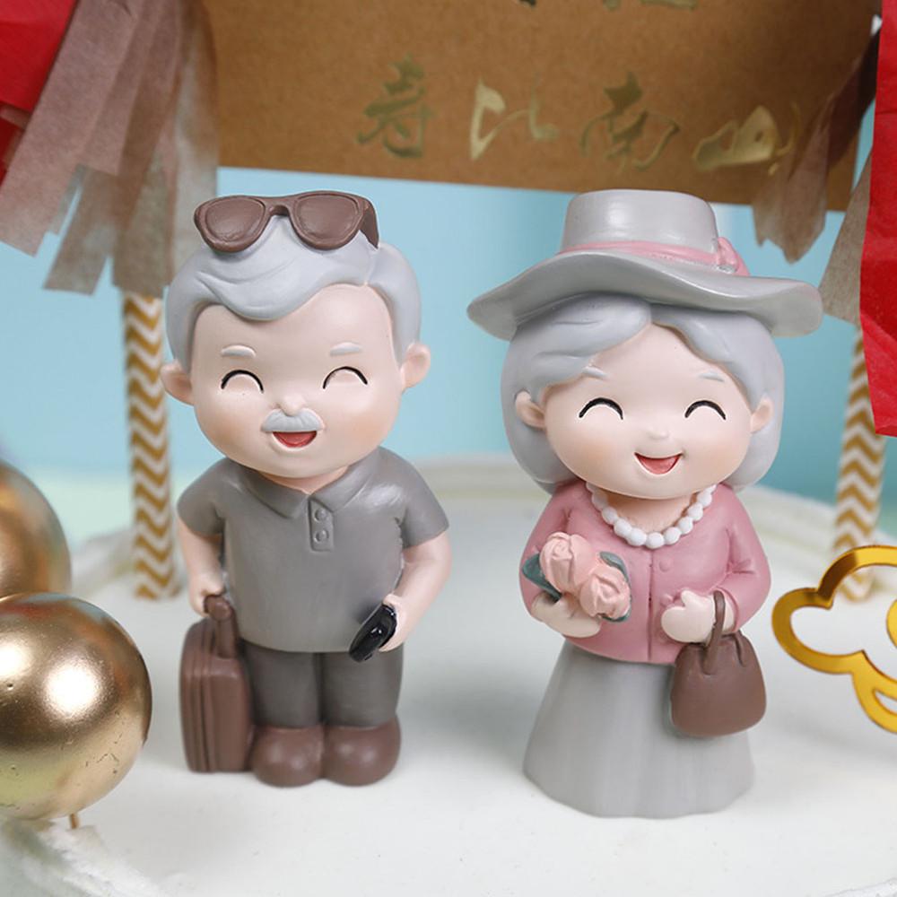 2pcs Resin Elderly Couple Statue, Traveling Grandparents Figurine, Loving Grandma Grandpa Desktop Ornament Home Garden