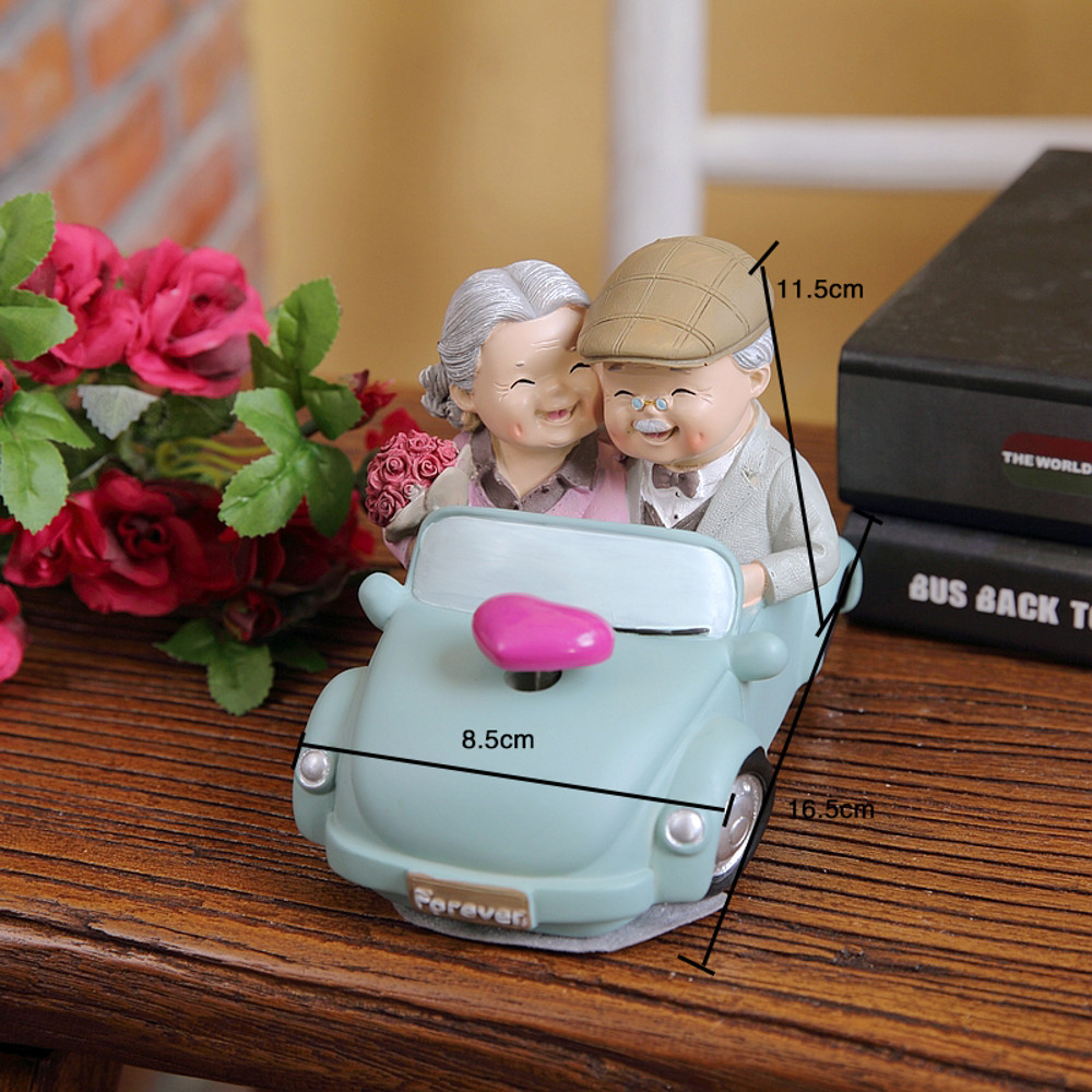 Resin Happy Old Couple Home Decor, Old Father and Mother Figurine, Grand Parents Wedding Anniversary Gifts