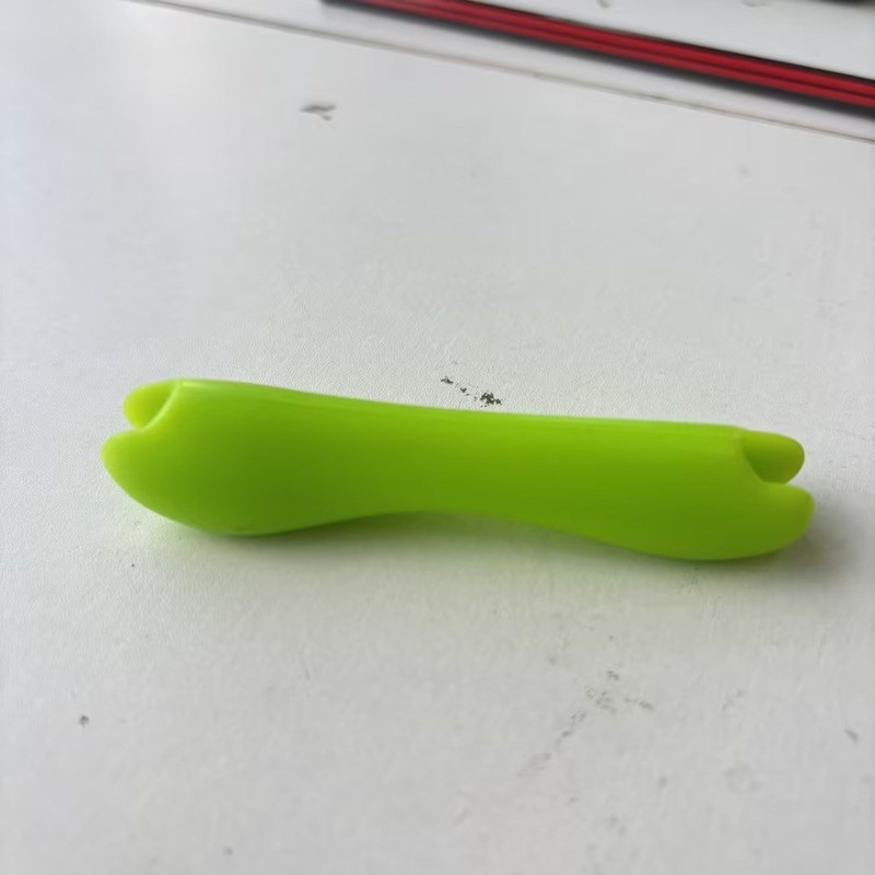 Silicone Handwriting Aid Trainer, Non-Slip Writing Corrector, Reusable Pencil Holder Tool Comfortable