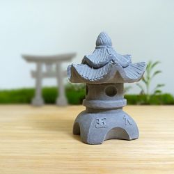 Miniature Japanese Garden Pagoda Lantern - Zen Style Stone Lanterns - Mini Pagoda Fairy Garden Accessories