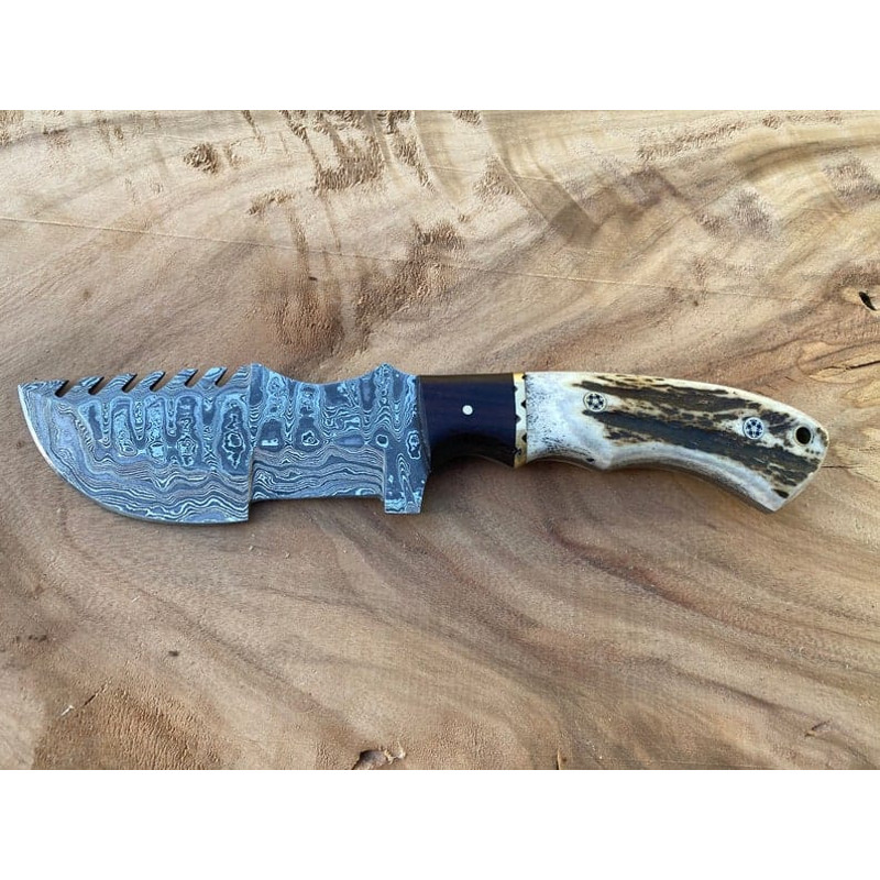 Hammered Damascus Tracker Knife With Stag Antler Handle Hunting Knife Includes High Quality Leather Sheath Best Gift 1