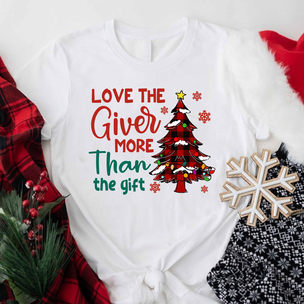 Love-The-Giver-More-Than-The-Gift-mk.jpg