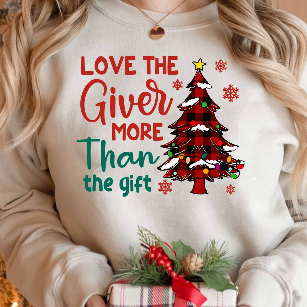 Love-The-Giver-More-Than-The-Gift-mk2.jpg