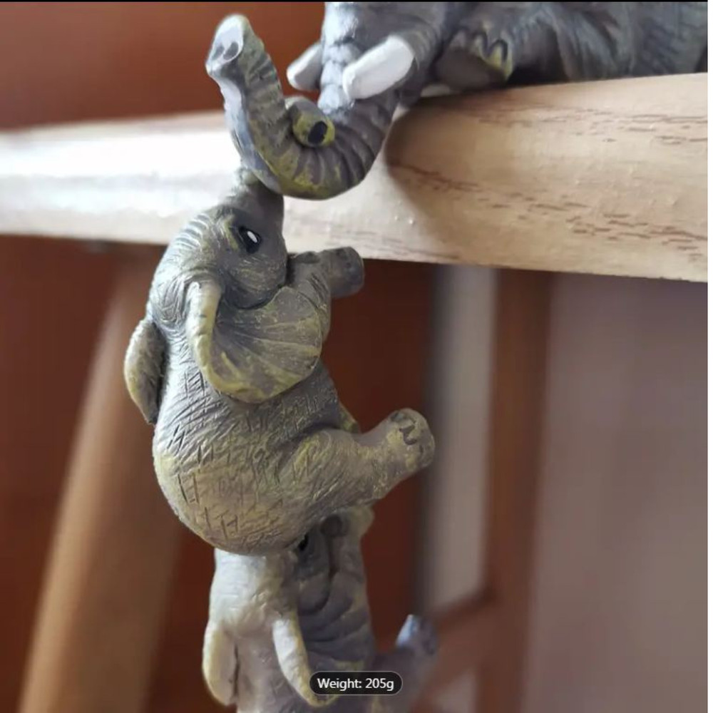 3pcs Adorable Elephant Hanging Decor Set (3).png