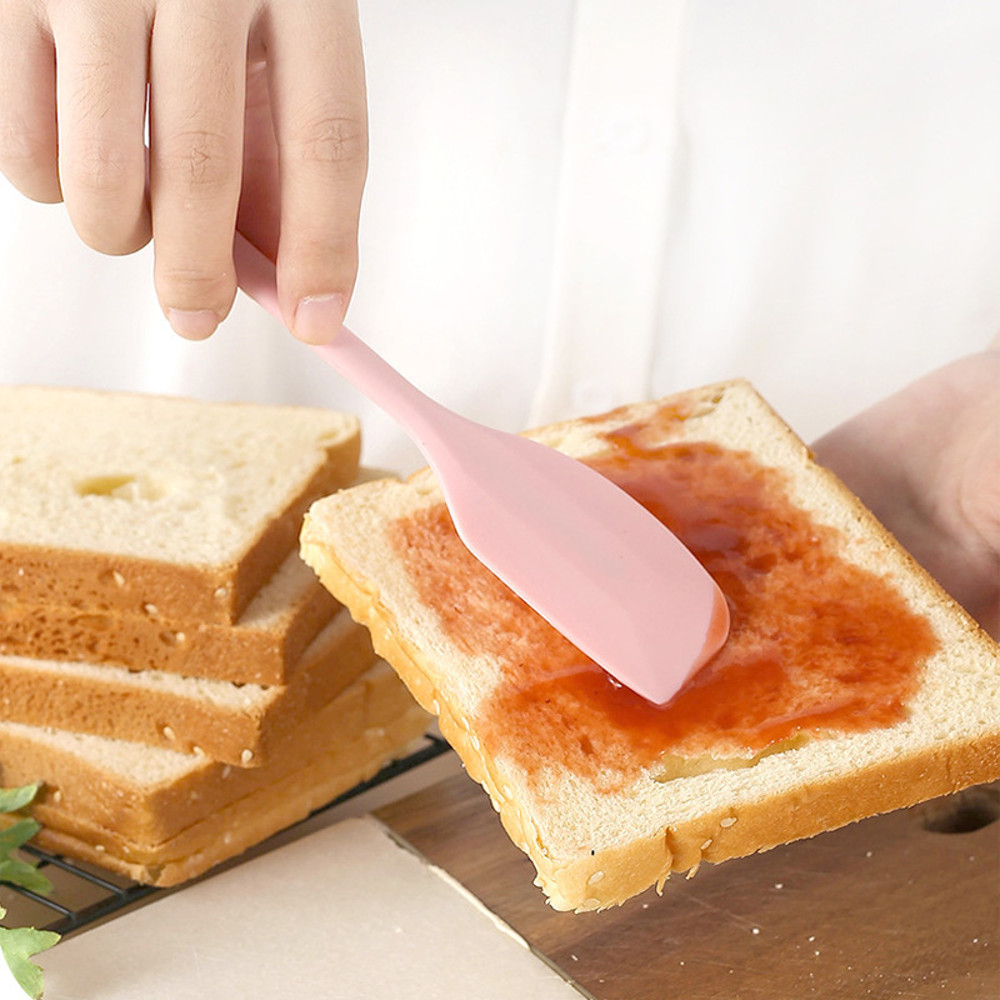 HeatResistant Silicone Cream Spatula NonStick Butter  Baking Tool For DIY Cakes 0