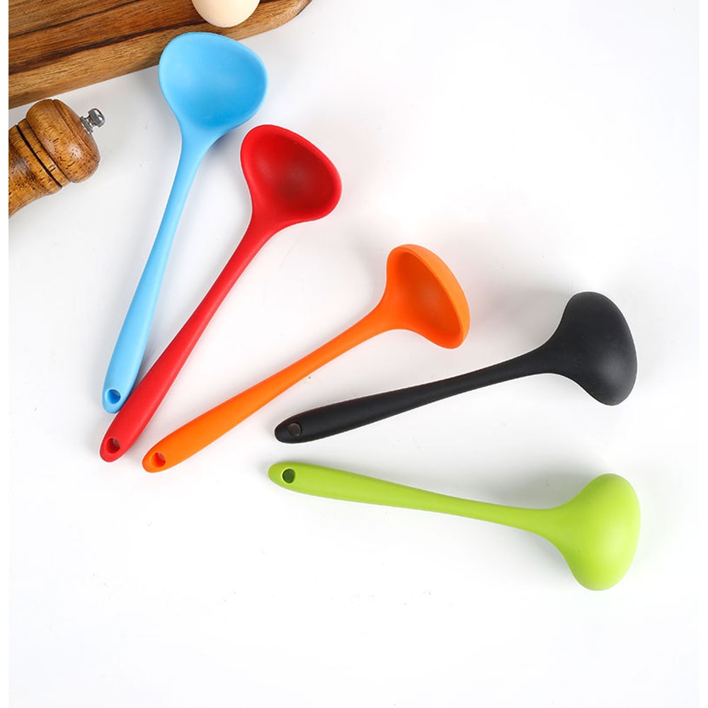Silicone Soup Spoon Heat Resistant Non Stick Pot Spoon For Cooking And Serving 3