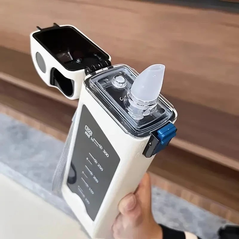 Square Water Bottle with Lock Lid and Measurements for Travel and Sports