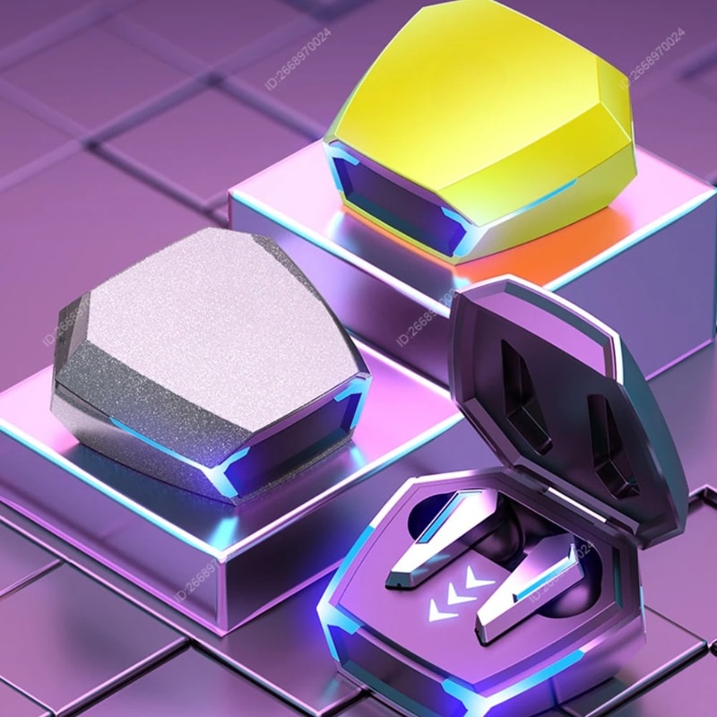 Low Latency Gaming Earbuds Bluetooth Earbuds with Mic and Waterproof Charging Case