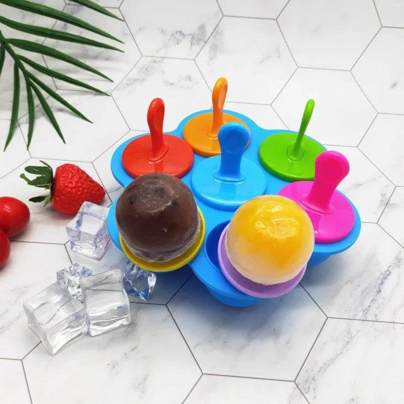 Silicone Popsicle Mold DIY Ice Cream And Fruit Pop Maker 1