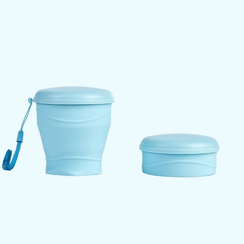 Collapsible Silicone Travel Cup with Lid for Camping and Everyday Use