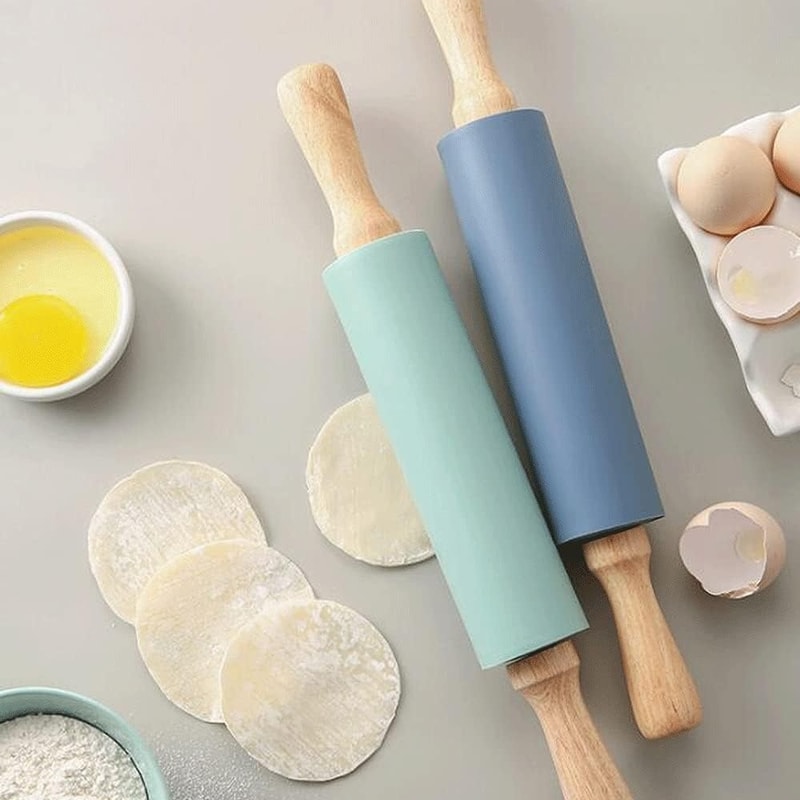 Non Stick Silicone Rolling Pin with Wooden Handles for Baking Dough and Pastry
