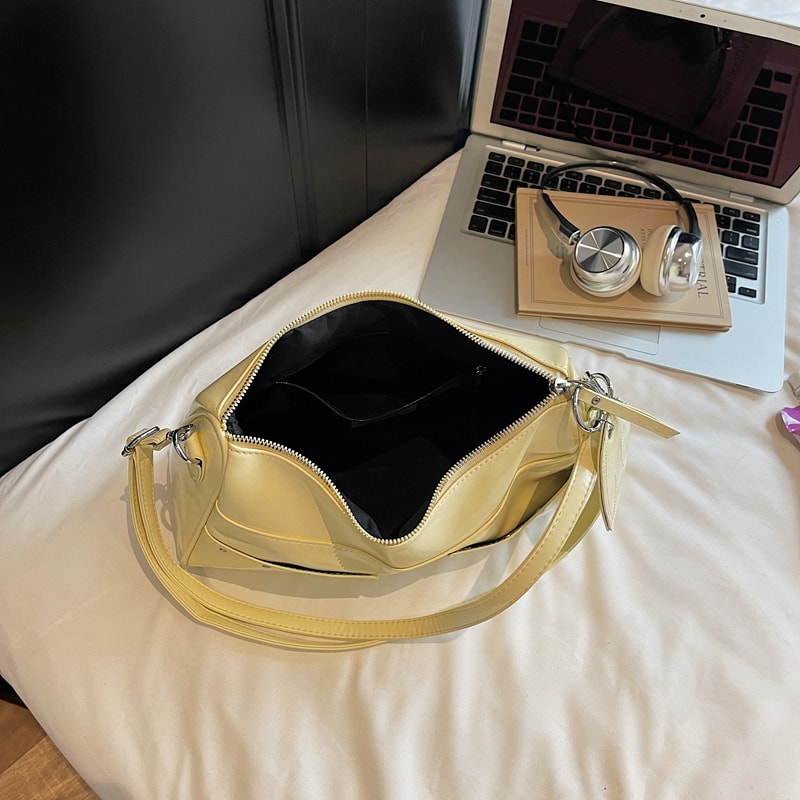 Elegant Large Capacity Shoulder Bag for Women PU Leather Underarm Handbag