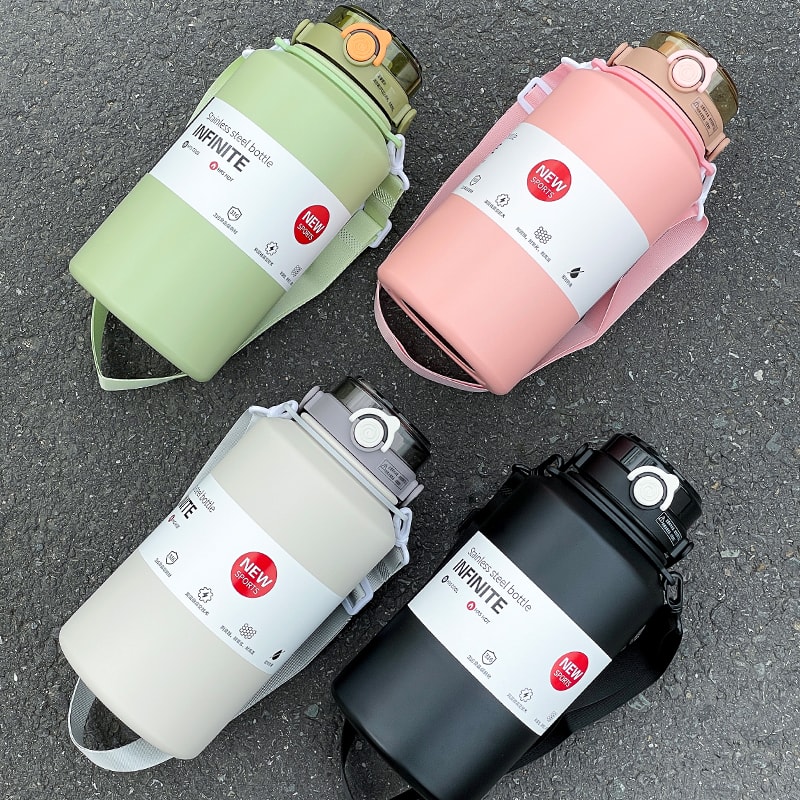 Large Capacity Insulated Water Bottle Stainless Steel Thermos Mug with Straw and Handle