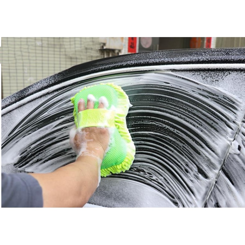 Premium Microfiber Car Wash Sponge & Car Detailing Gloves Auto Care Cleaning Kit for Efficient Scratch Free Washing