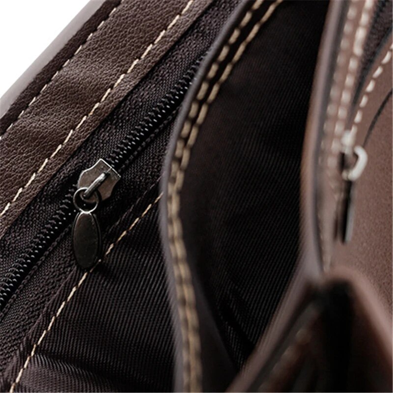 Mens PU Leather Wallet With Business Card Holder And Hasp Closure 2