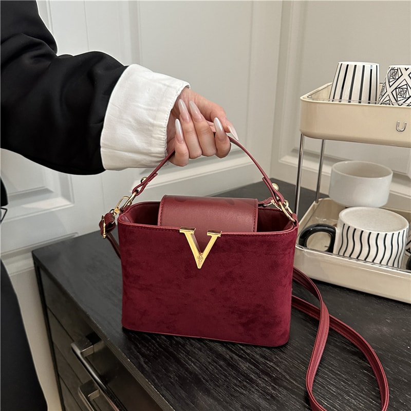Fashionable Mini Suede Womens Tote Bag with Hardware Lock Buckle Faux Suede Crossbody Shoulder Handbag
